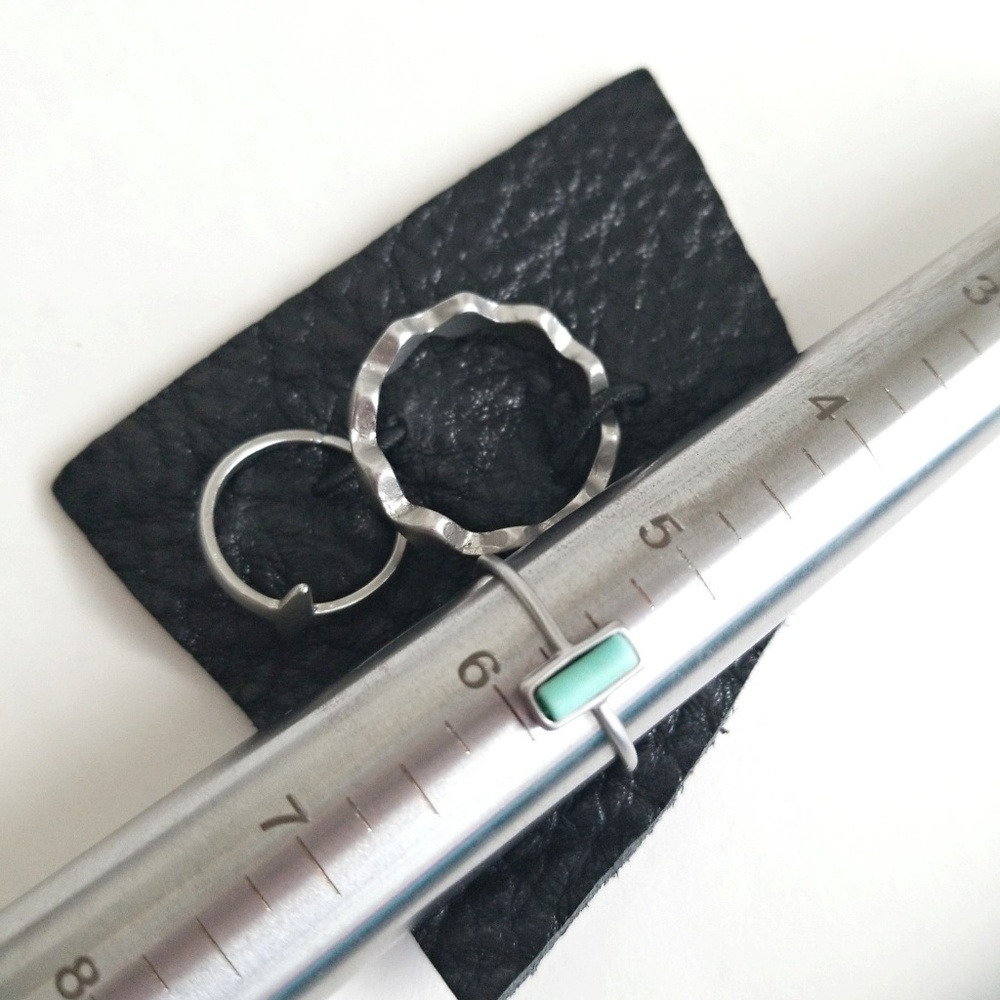 Free People 3 Ring Set in Silver - Picture 2 of 4